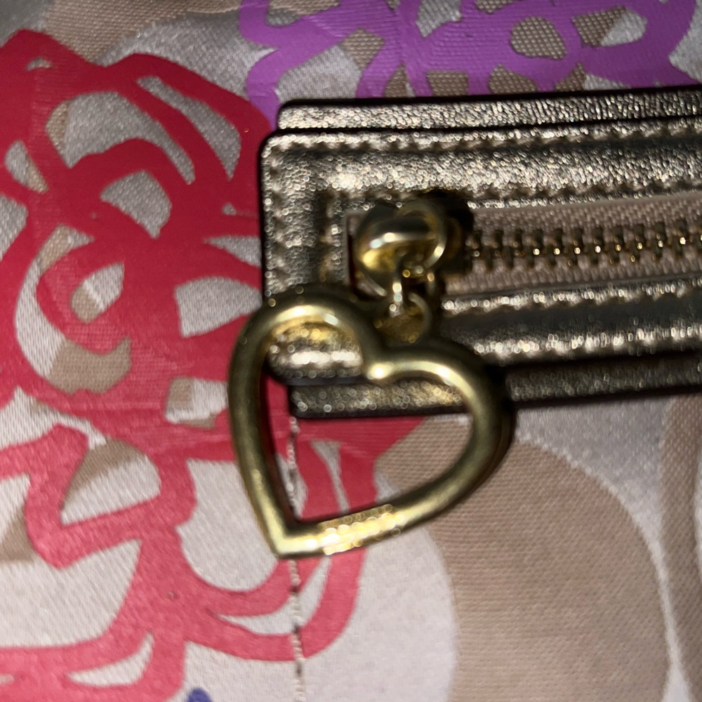 Coach Poppy Crossbody Beige and Multicolor Floral Handbag - Picture 7 of 13